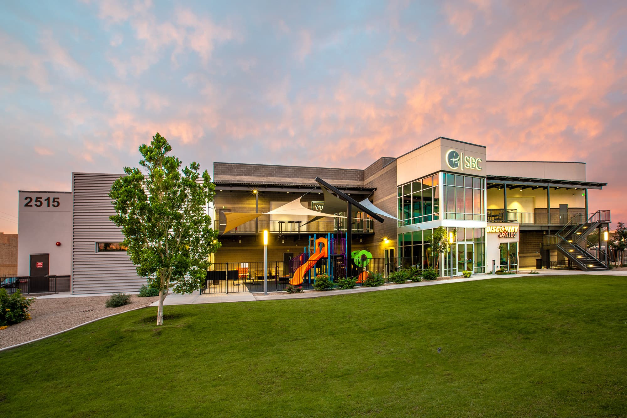 SBC Cactus Campus architectural detail