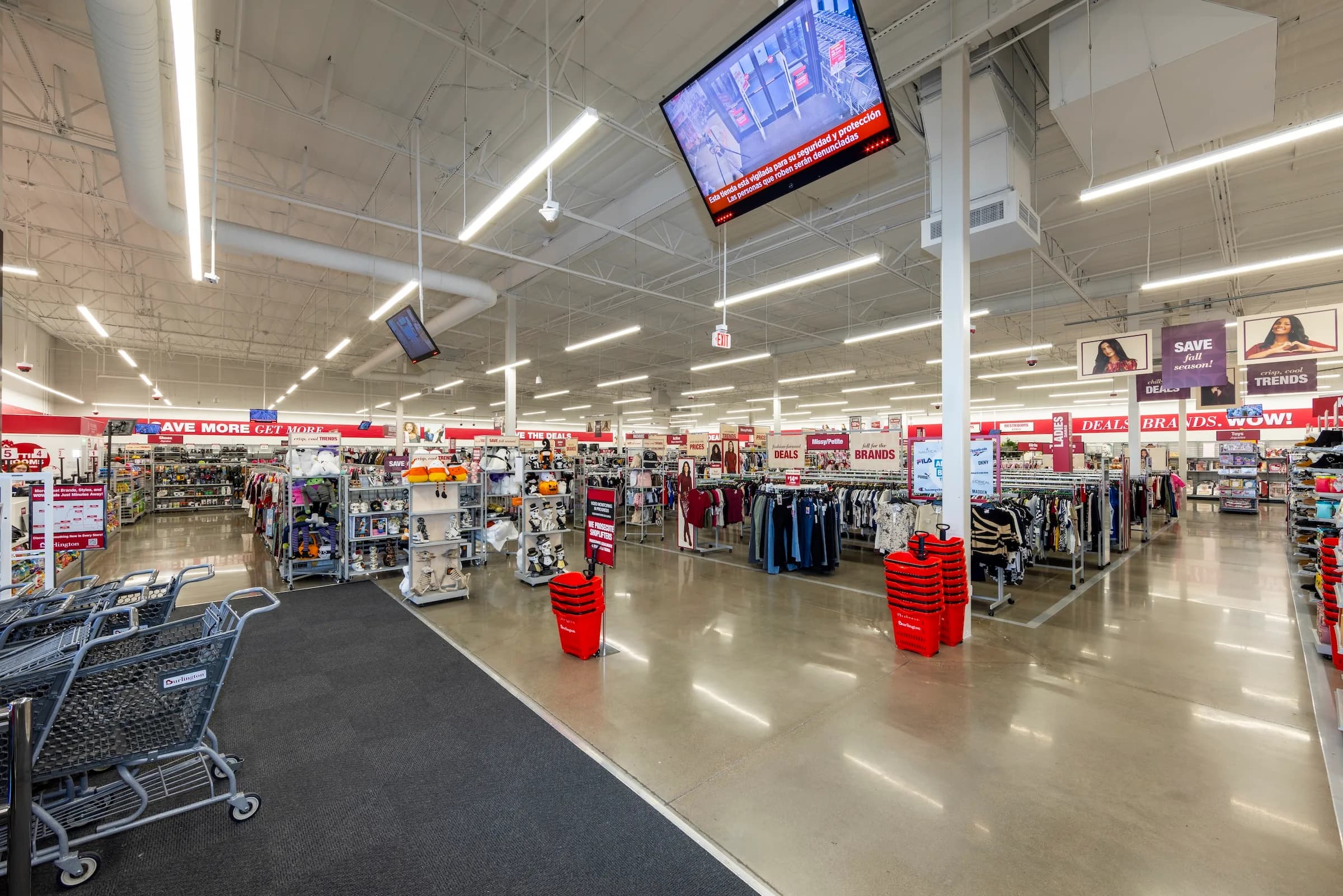 Canyon Trails Towne Center - View 14