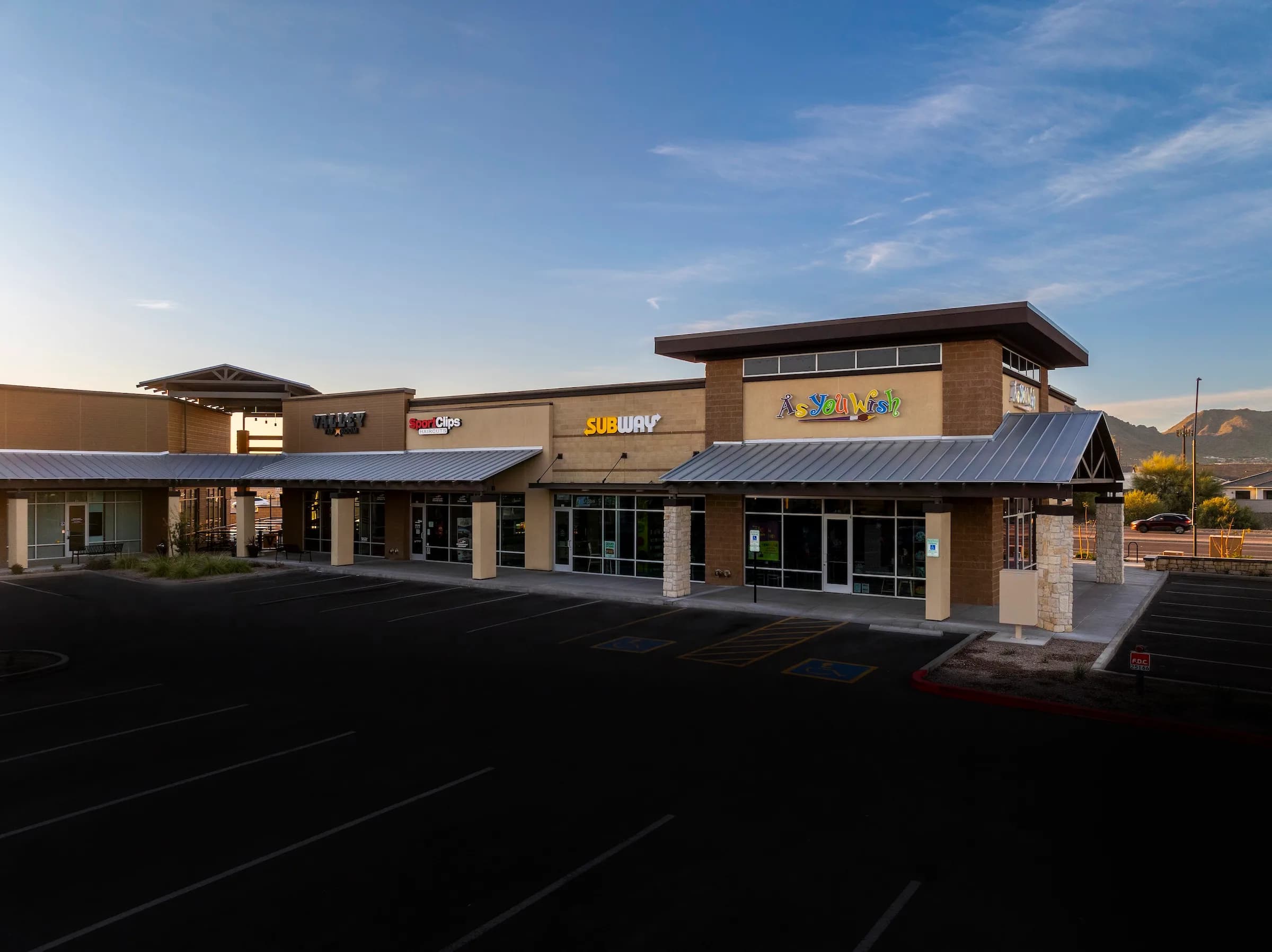 Pecan Plaza - View 9