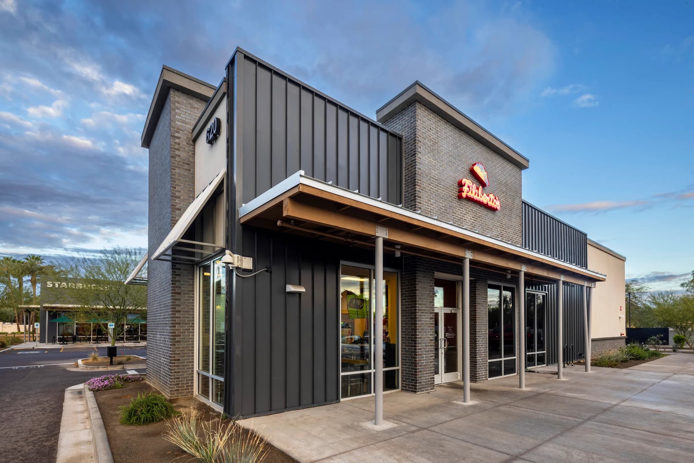 Starbucks / Filiberto's – Tempe