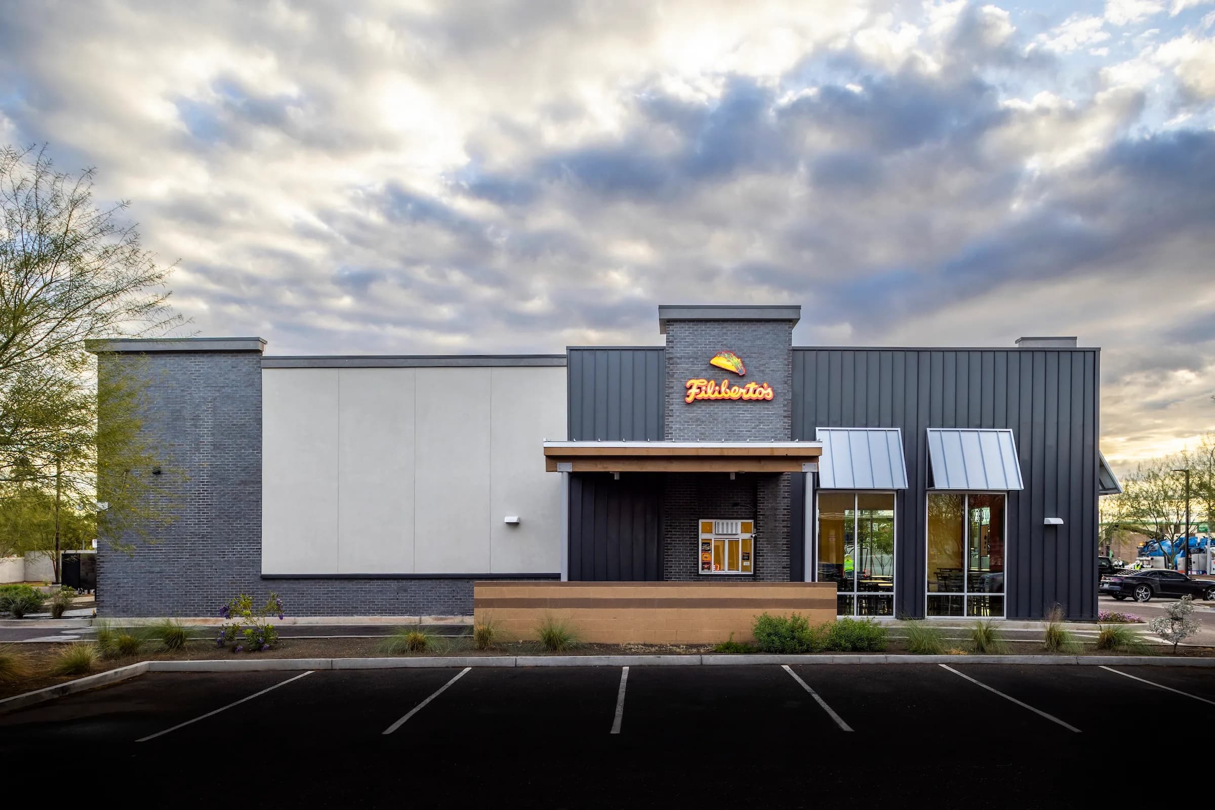 Starbucks / Filiberto’s – Tempe - View 4