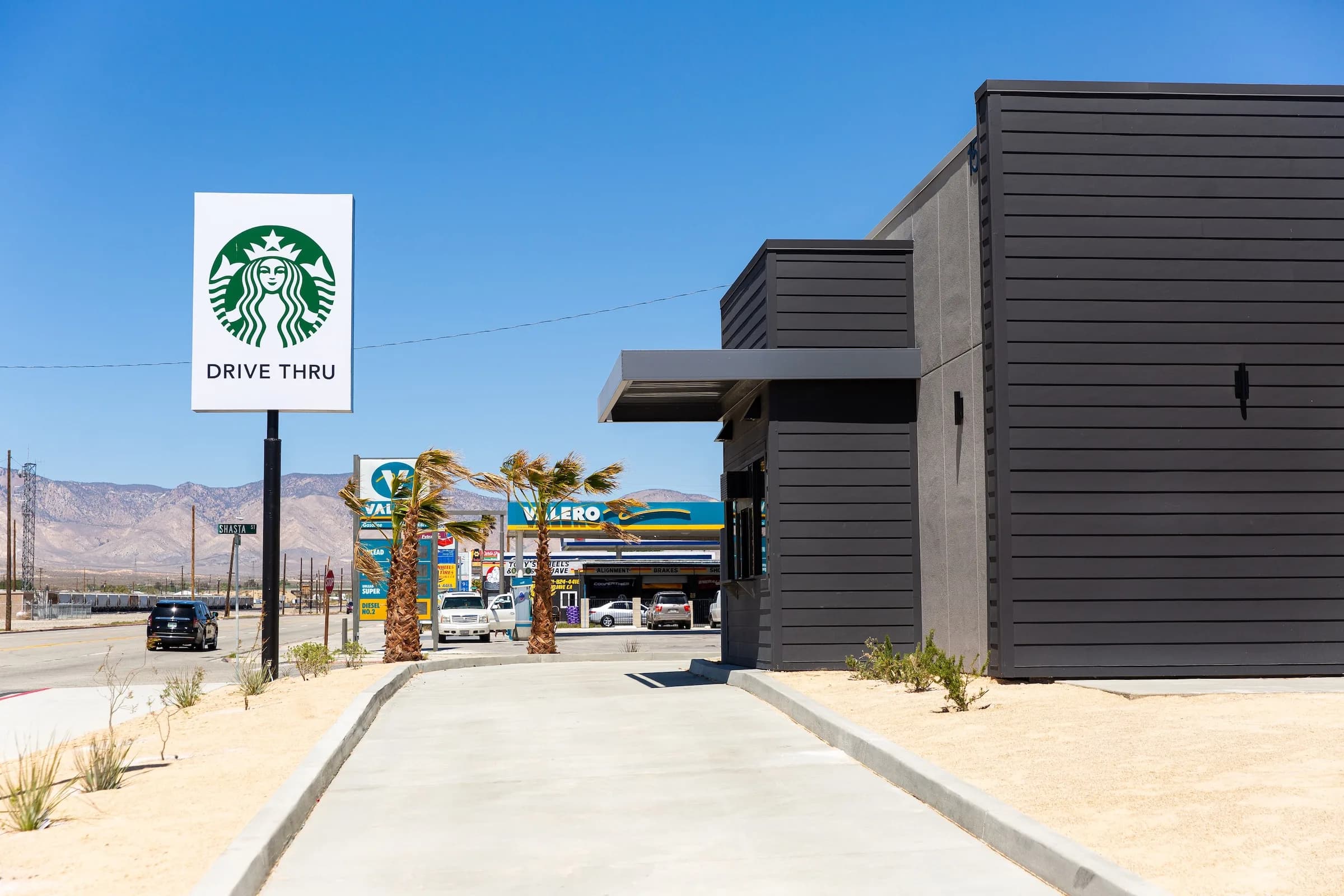 Starbucks – Mojave, CA - View 2
