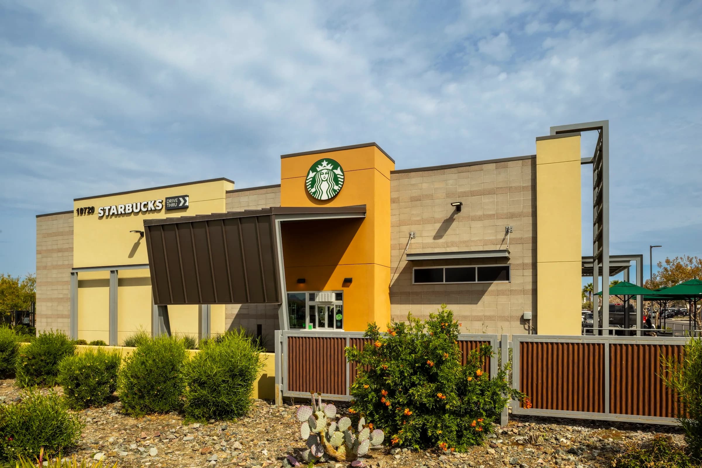 Starbucks – Point 22 & Signal Butte - View 3